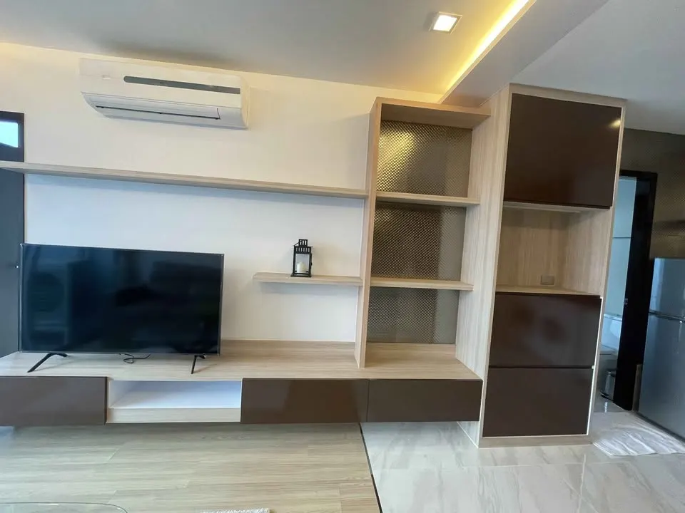 Photo 2 of listing DA-3358064: 1-bedroom condo (52 sq.m.) at Sky Walk Residences