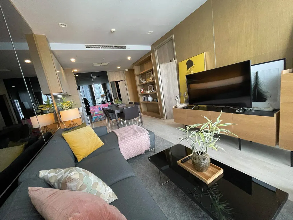 Photo 4 of listing DA-3358198: 2-bedroom condo (71 sq.m.) at Noble Ploenchit