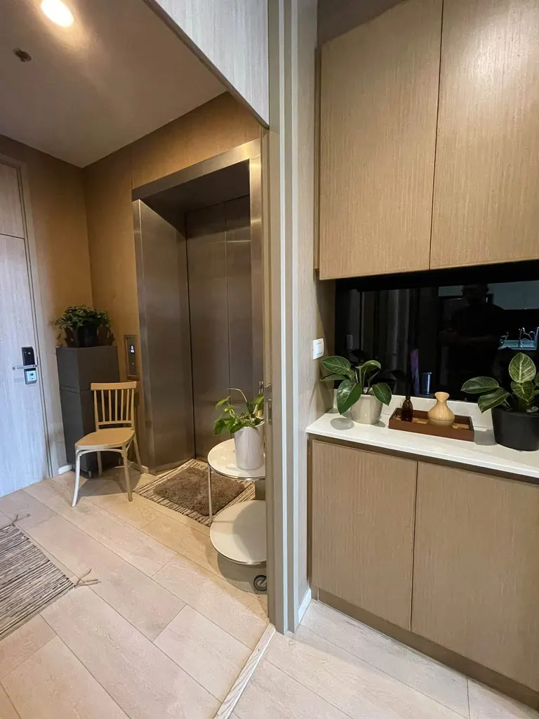 Photo 9 of listing DA-3358198: 2-bedroom condo (71 sq.m.) at Noble Ploenchit