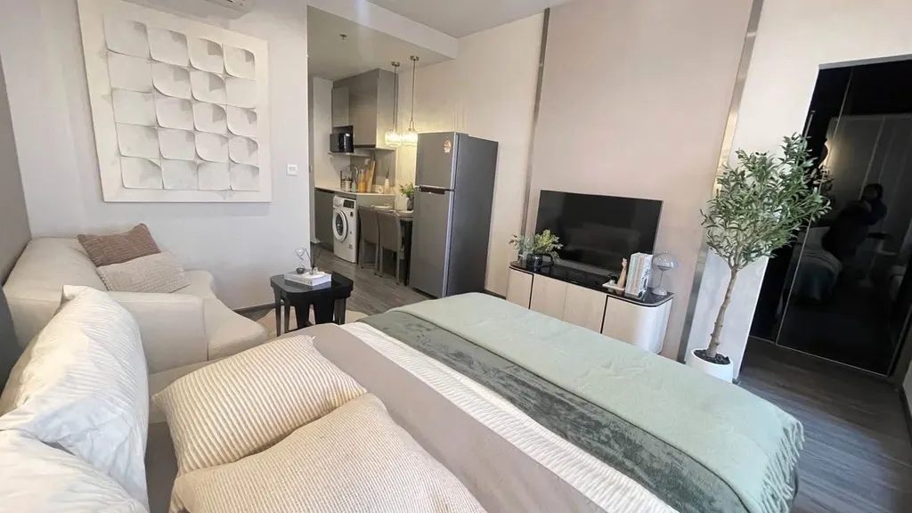 Photo 3 of listing DA-3358228: 1-bedroom condo (30.56 sq.m.) at Ideo Mobi Rangnam
