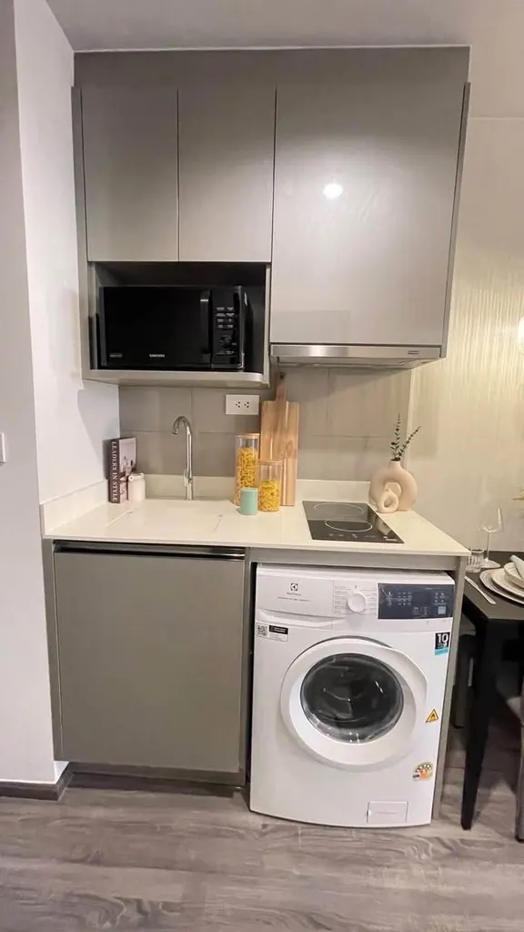 Photo 5 of listing DA-3358228: 1-bedroom condo (30.56 sq.m.) at Ideo Mobi Rangnam