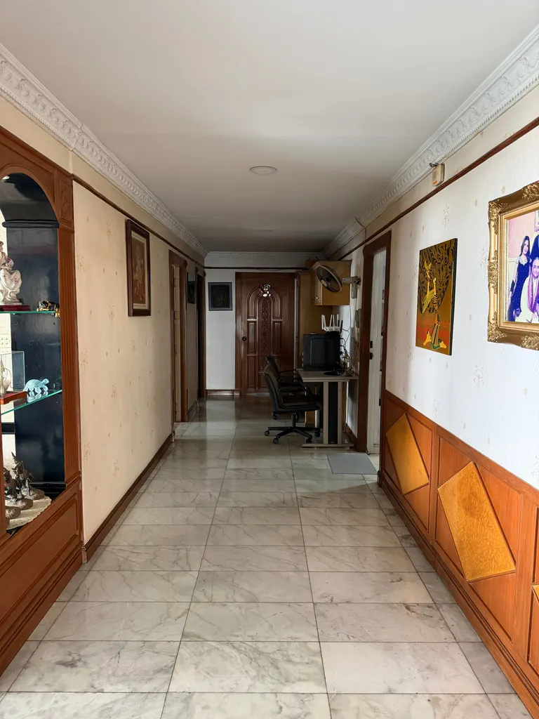 Photo 19 of listing DA-3358235: 3-bedroom condo (366 sq.m.) at Oriental Towers Condominium