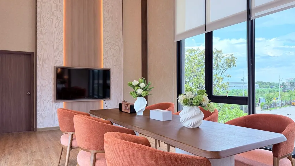 Photo 16 of listing DA-3358287: 4-bedroom house (310 sq.m.) at Centro Petchkasem-Bang Bon