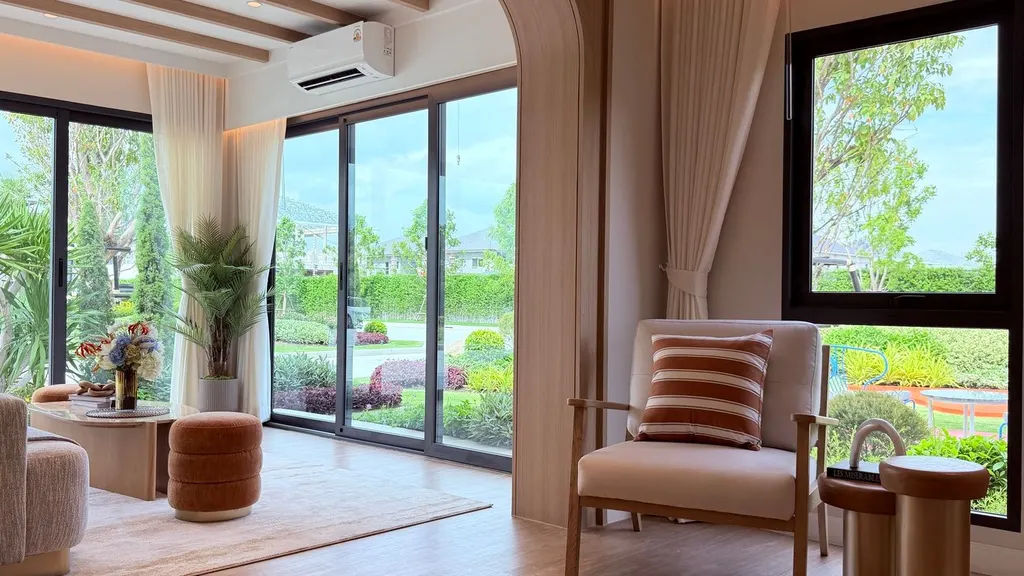 Photo 4 of listing DA-3358287: 4-bedroom house (310 sq.m.) at Centro Petchkasem-Bang Bon