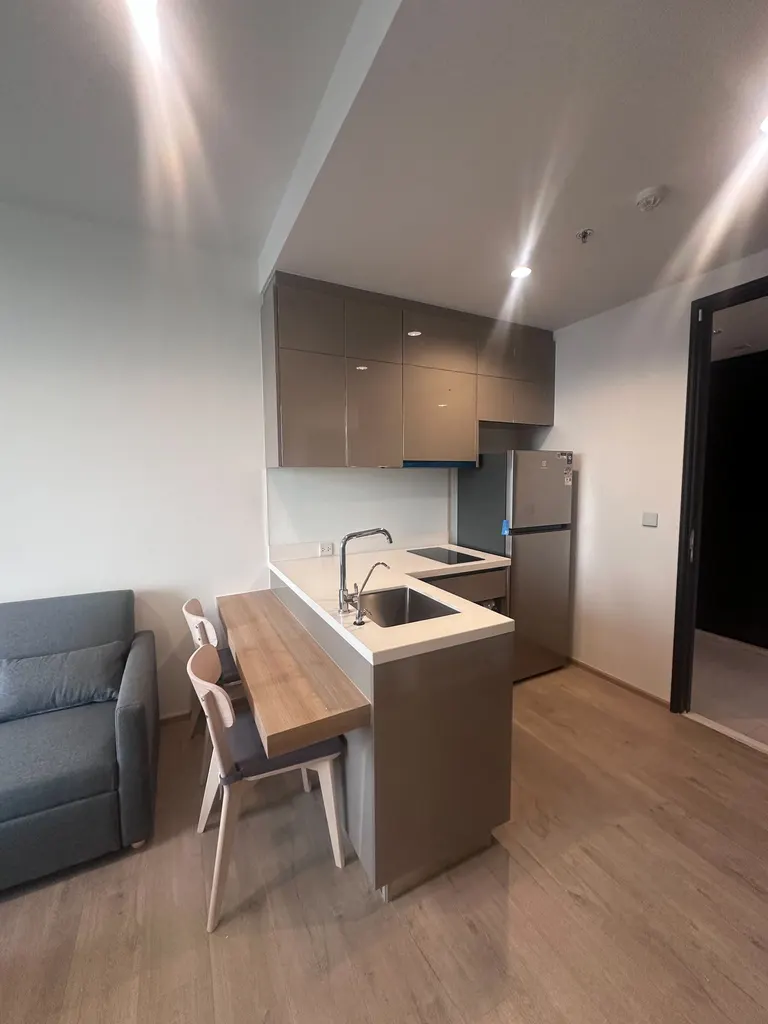 Photo 3 of listing DA-3360772: 1-bedroom condo (35 sq.m.) at Quinn Sukhumvit 101
