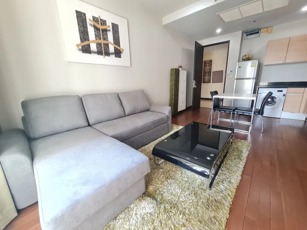 Photo 1 of listing DA-3360822: 1-bedroom condo (57.99 sq.m.) at The Address Chidlom