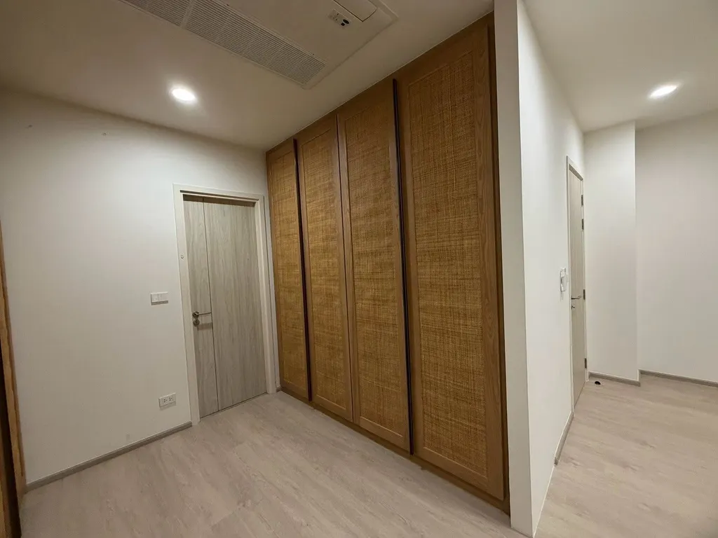 Foto 15 des Angebots DA-3360977: 3-Zimmer-Reihenhaus (237 m²) im Nue Verse Krungthep Kreetha