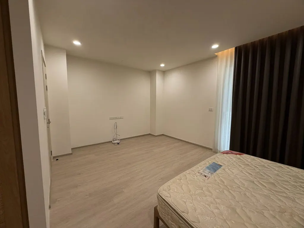 Foto 24 des Angebots DA-3360977: 3-Zimmer-Reihenhaus (237 m²) im Nue Verse Krungthep Kreetha