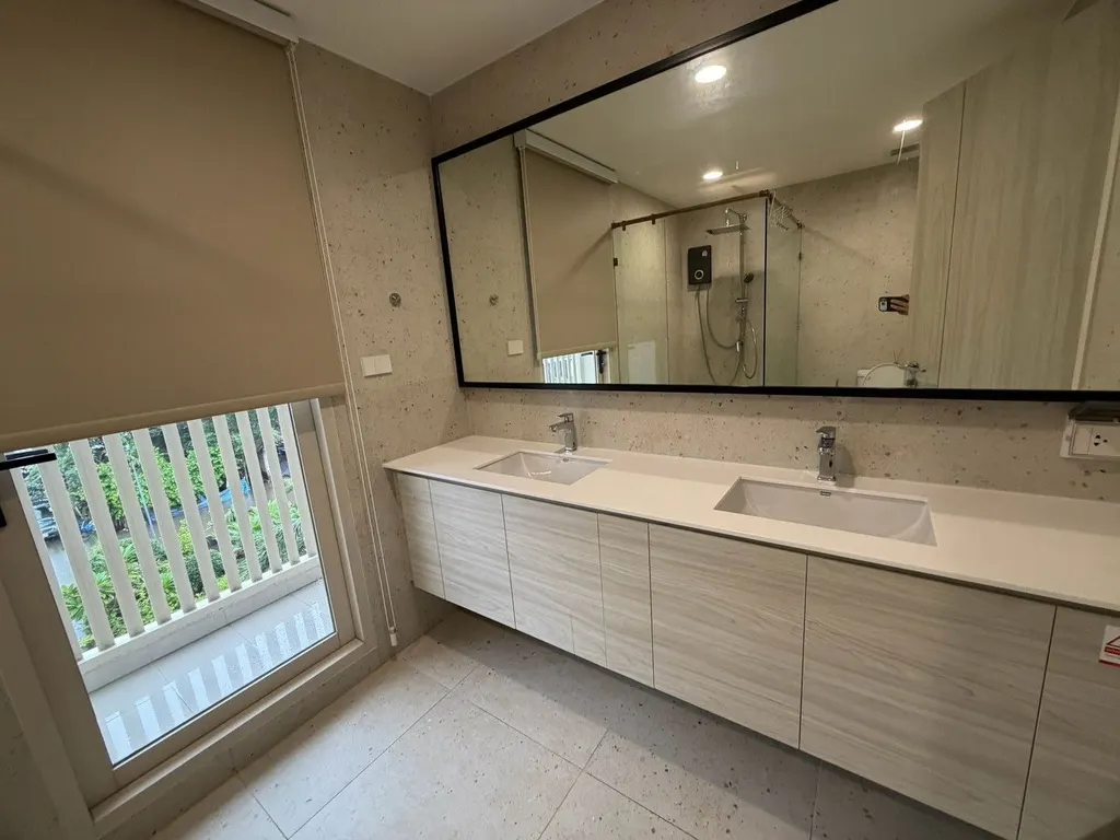 Foto 26 des Angebots DA-3360977: 3-Zimmer-Reihenhaus (237 m²) im Nue Verse Krungthep Kreetha