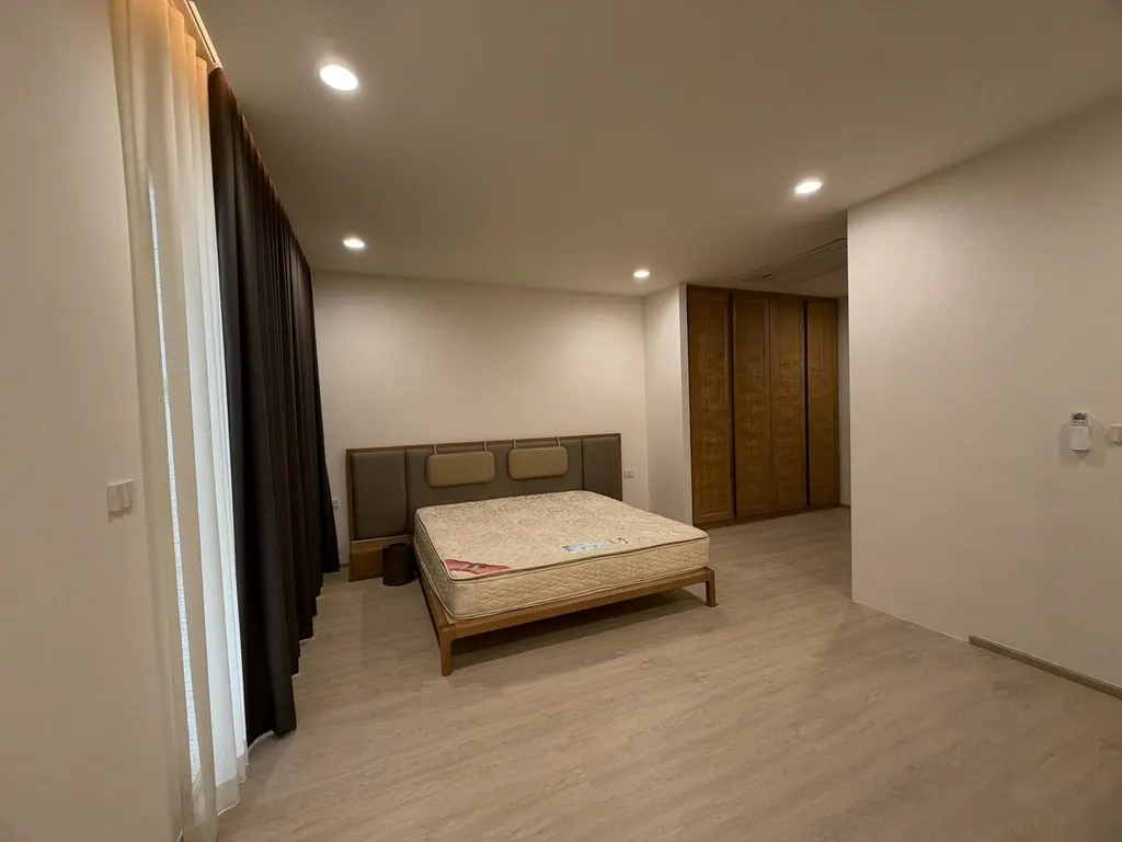Foto 9 des Angebots DA-3360977: 3-Zimmer-Reihenhaus (237 m²) im Nue Verse Krungthep Kreetha