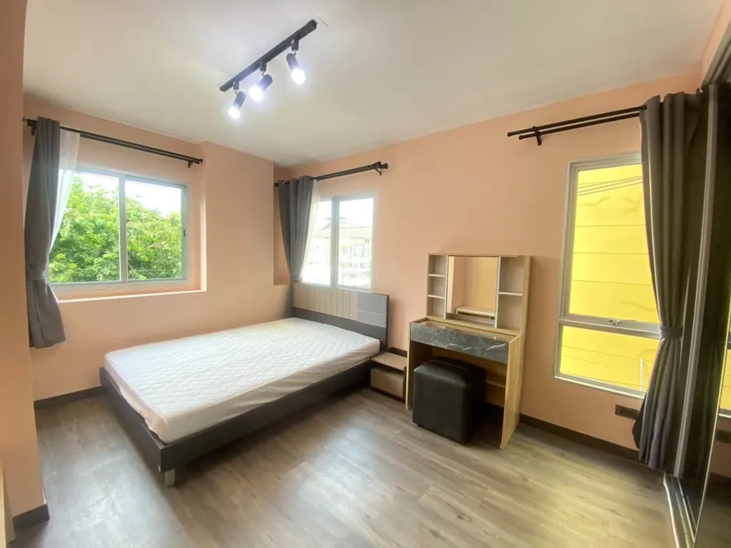 Photo 5 of listing DA-3360998: 2-bedroom condo (55 sq.m.) at My Condo Sukhumvit 81
