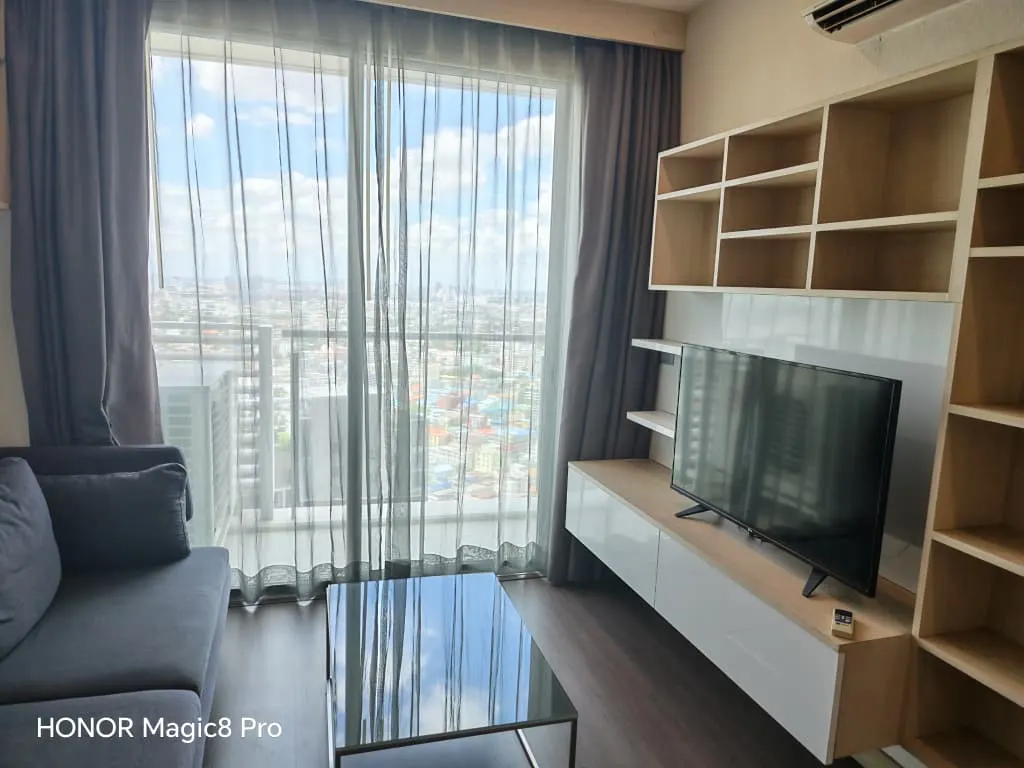 Photo 4 of listing DA-3361177: 1-bedroom condo (51 sq.m.) at Sky Walk Residences
