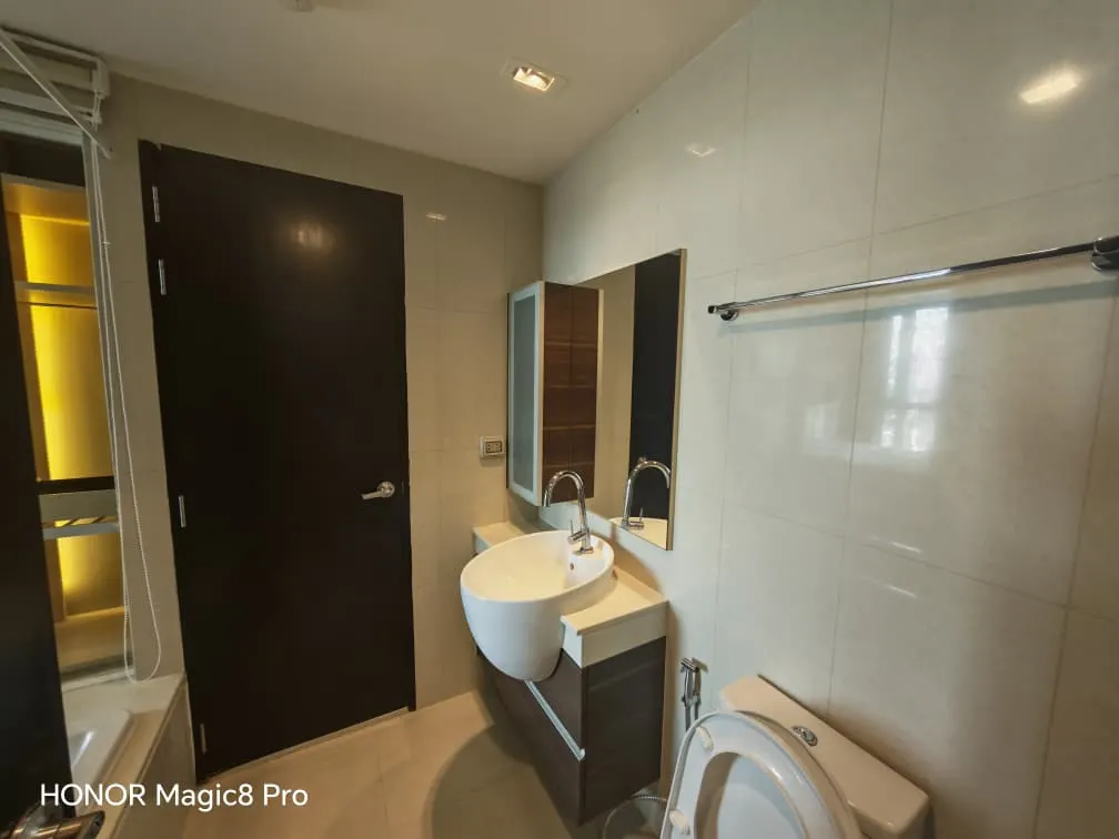 Photo 9 of listing DA-3361177: 1-bedroom condo (51 sq.m.) at Sky Walk Residences