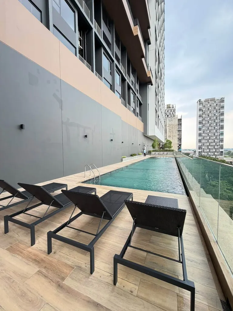 Photo 18 of listing DA-3361262: 2-bedroom condo (35 sq.m.) at Landmark @ Grand Station By Siamese Asset