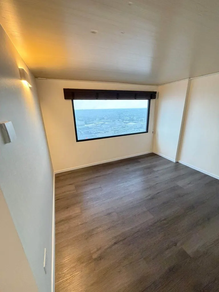 Photo 8 of listing DA-3361262: 2-bedroom condo (35 sq.m.) at Landmark @ Grand Station By Siamese Asset