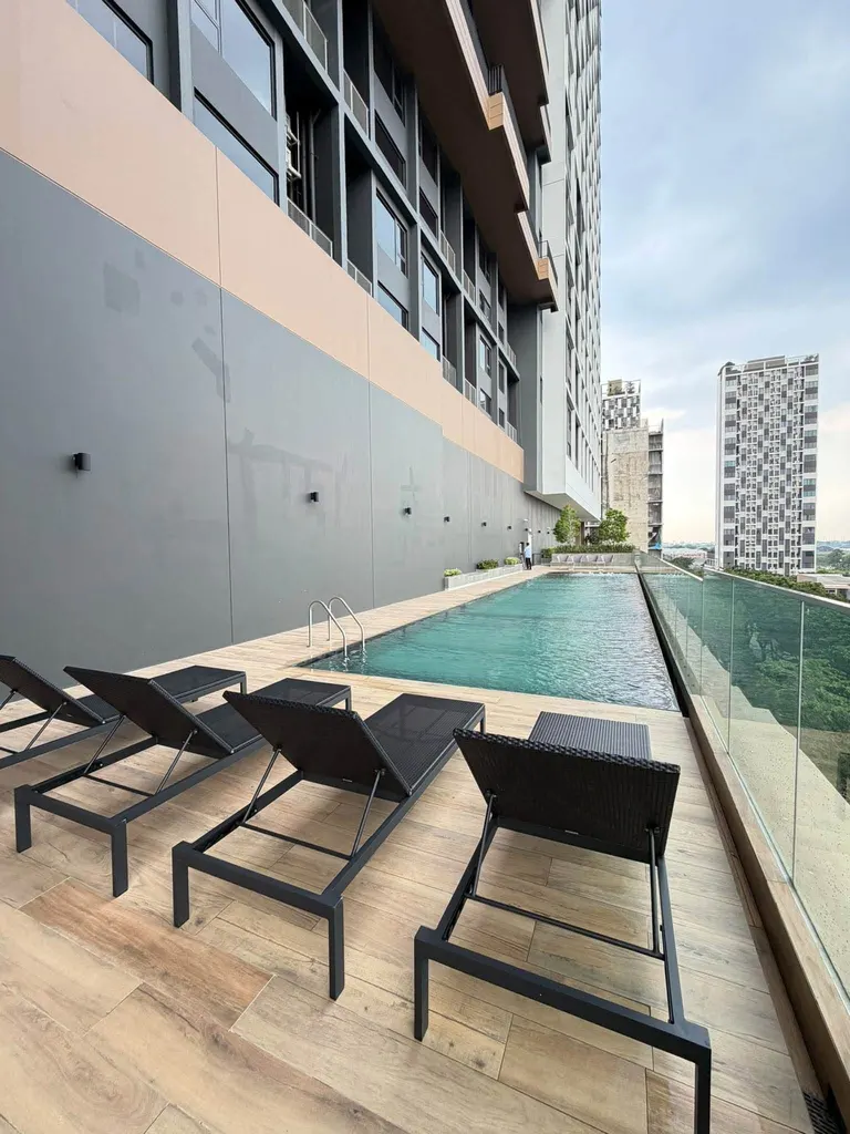 Photo 14 of listing DA-3361269: 2-bedroom condo (35 sq.m.) at Landmark @ Grand Station By Siamese Asset