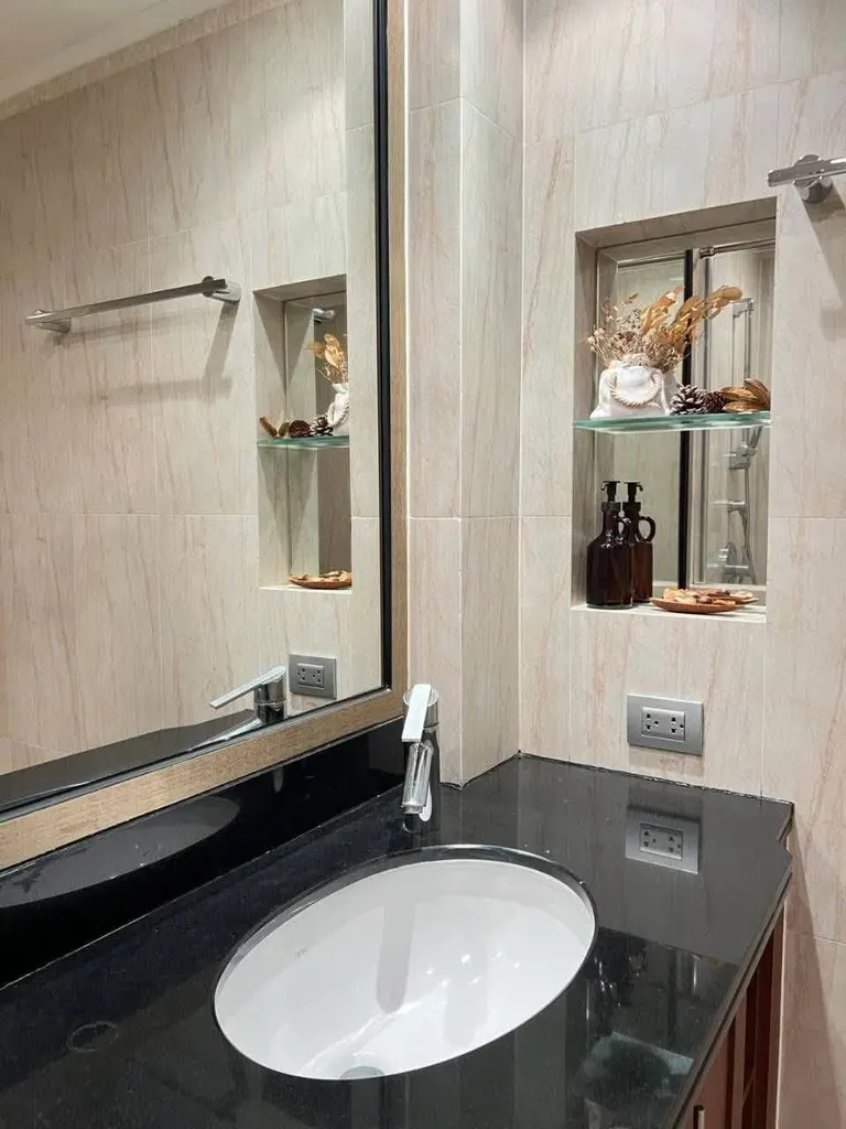 Photo 23 of listing DA-3362476: 2-bedroom condo (90 sq.m.) at Baan Siri Ruedee Condominium