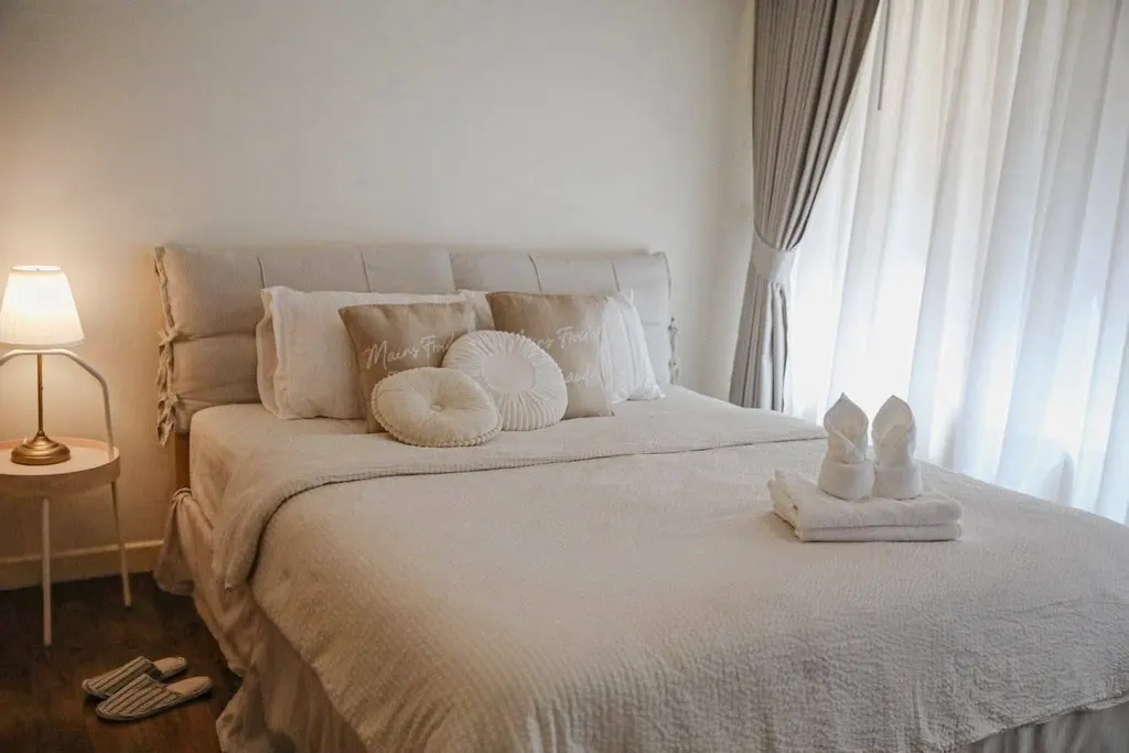 Photo 24 of listing DA-3362476: 2-bedroom condo (90 sq.m.) at Baan Siri Ruedee Condominium