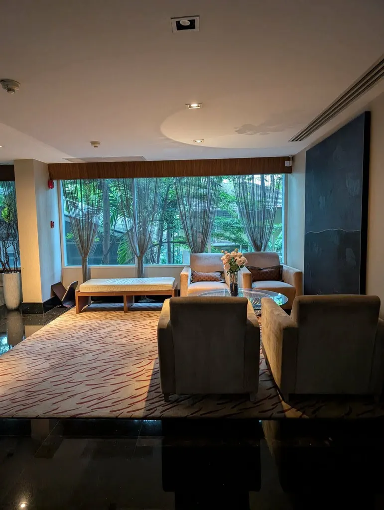 Photo 40 of listing DA-3362476: 2-bedroom condo (90 sq.m.) at Baan Siri Ruedee Condominium