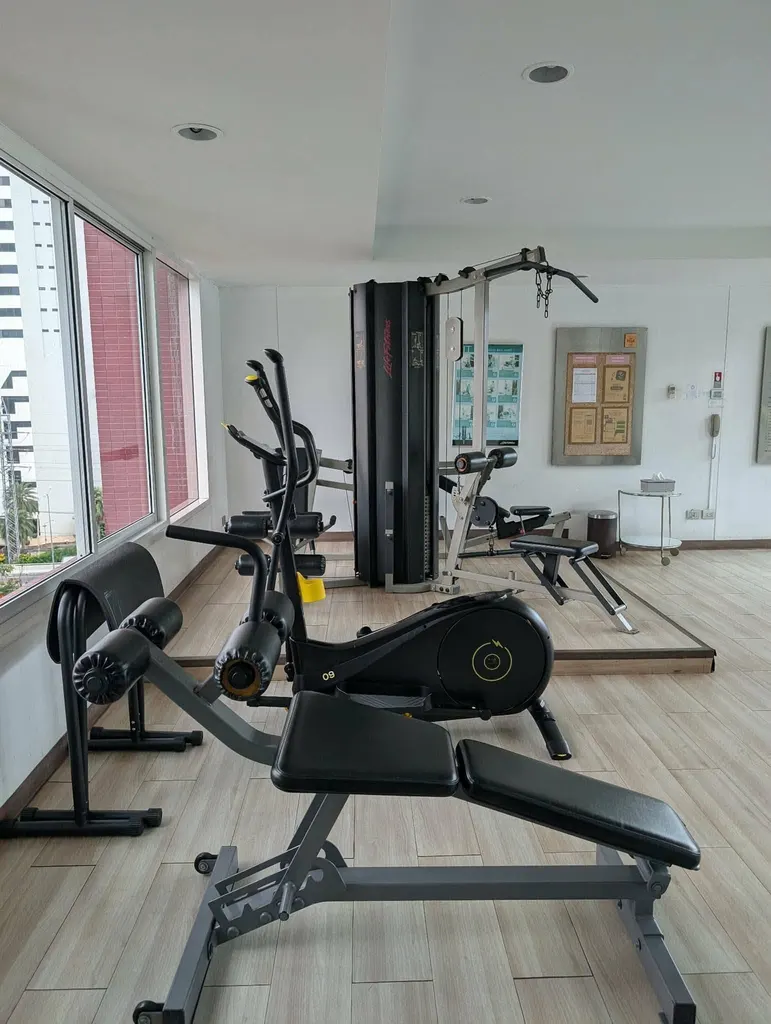 Photo 45 of listing DA-3362476: 2-bedroom condo (90 sq.m.) at Baan Siri Ruedee Condominium