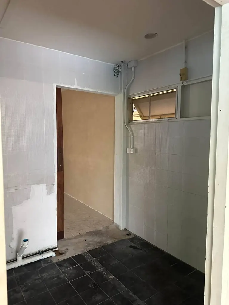 Photo 10 of listing DA-3362493: commercial building (shophouse) (80 sq.m.) in Phrom Phong
