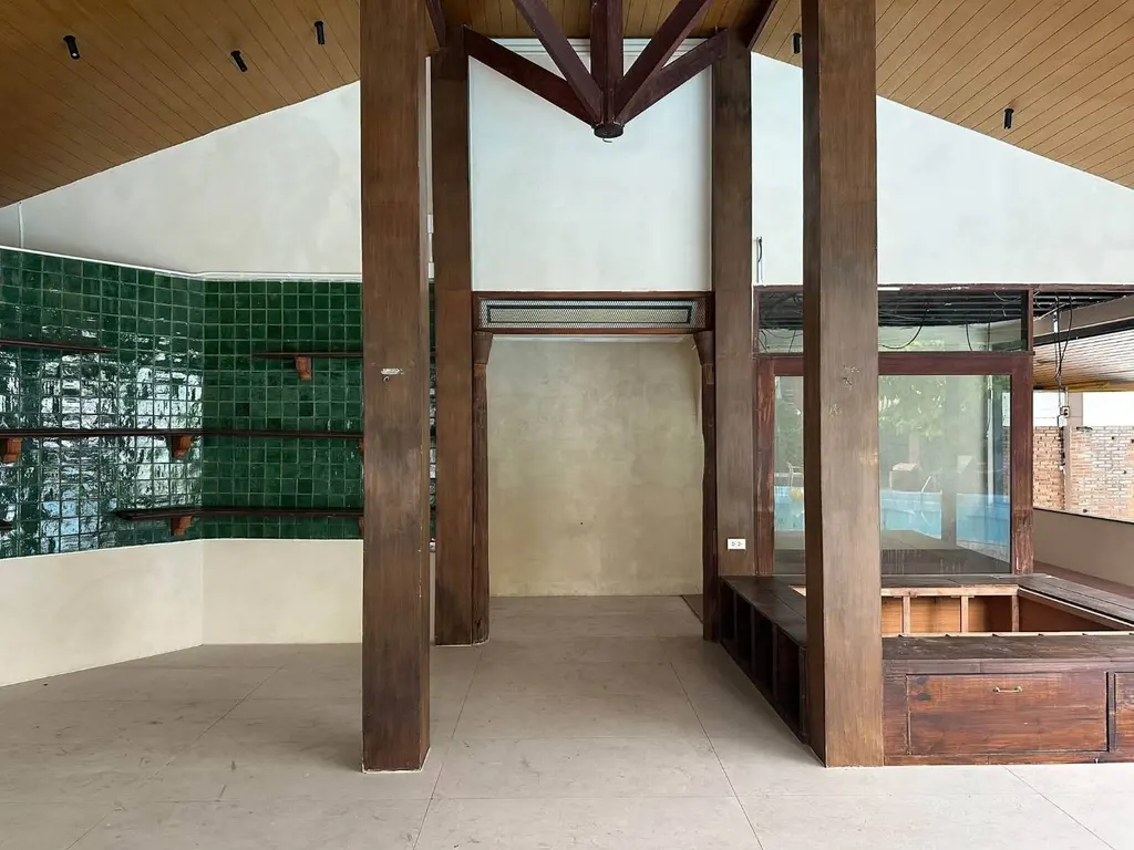 Photo 3 of listing DA-3362493: commercial building (shophouse) (80 sq.m.) in Phrom Phong