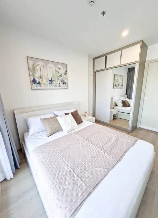 Photo 1 of listing DA-3362499: 1-bedroom condo (32 sq.m.) at LIFE Rama 4 - Asoke