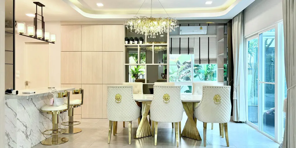 Photo 2 of listing DA-3362584: 4-bedroom house (257 sq.m.) at Mantana Bangna-Wongwaen
