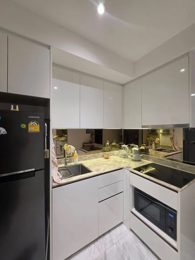 Photo 5 of listing DA-3362597: 2-bedroom condo (48 sq.m.) at Fynn Asoke