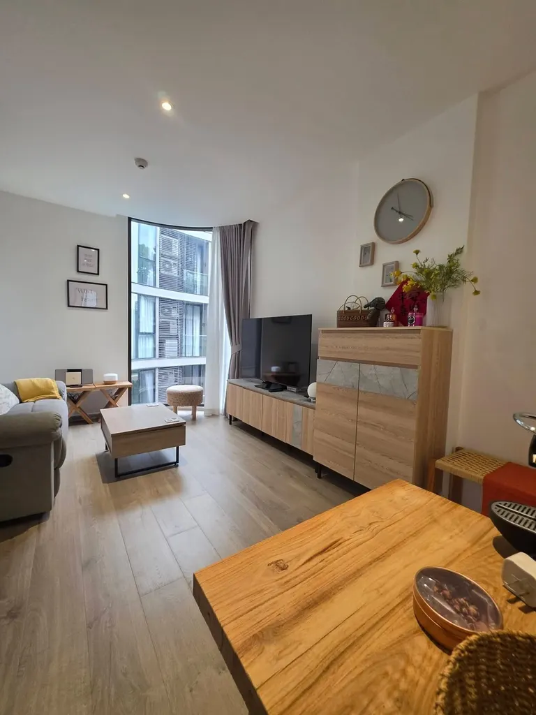 Photo 9 of listing DA-3362597: 2-bedroom condo (48 sq.m.) at Fynn Asoke