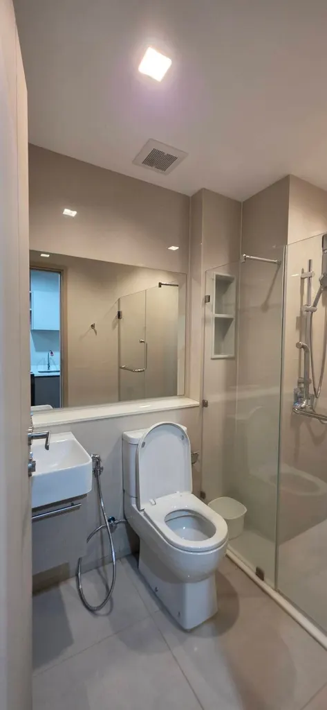 Photo 7 of listing DA-3362841: 1-bedroom condo (30 sq.m.) at Life Sathorn Sierra