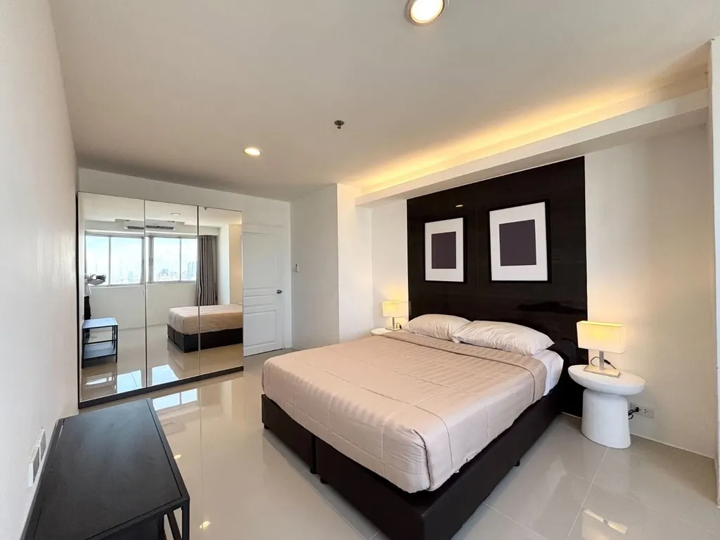 Photo 15 of listing DA-3363459: 4-bedroom condo (146 sq.m.) at The Waterford Diamond Tower Sukhumvit