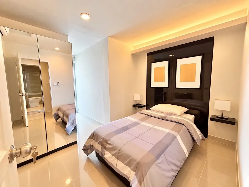 Photo 18 of listing DA-3363459: 4-bedroom condo (146 sq.m.) at The Waterford Diamond Tower Sukhumvit