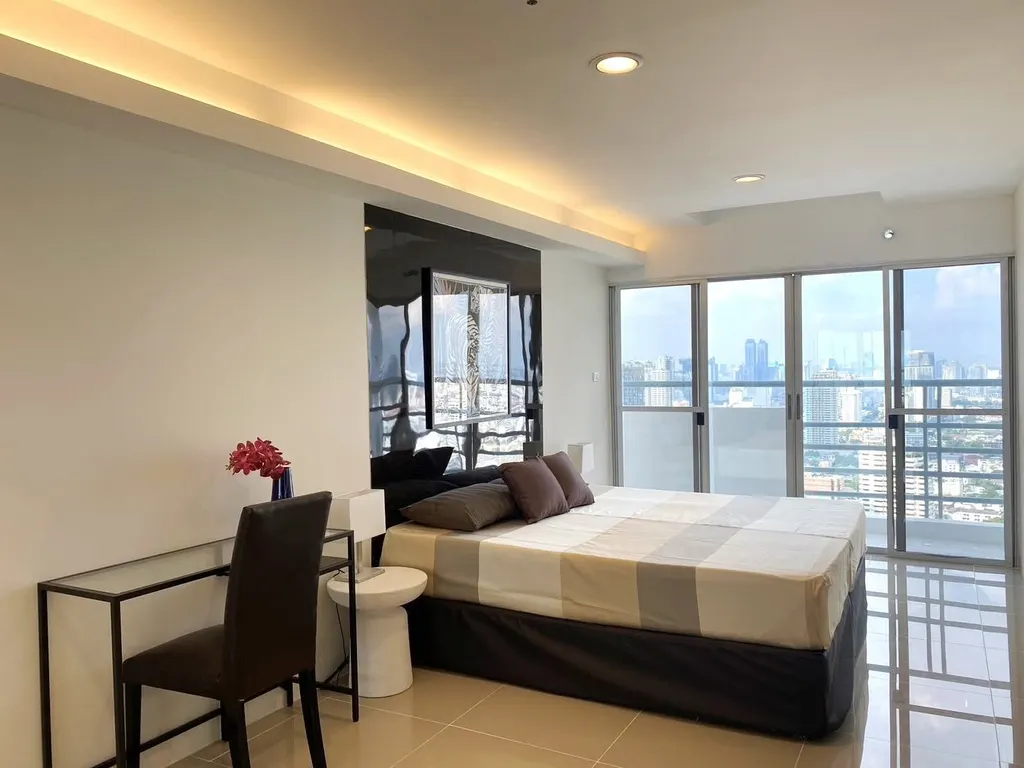 Photo 19 of listing DA-3363459: 4-bedroom condo (146 sq.m.) at The Waterford Diamond Tower Sukhumvit