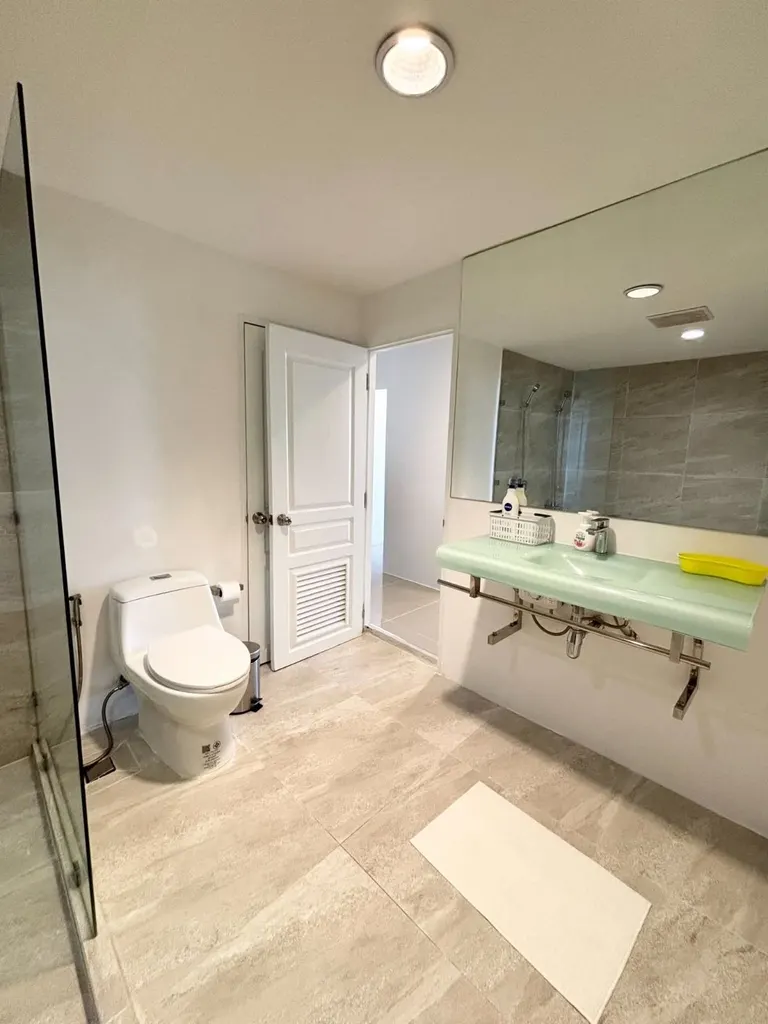 Photo 29 of listing DA-3363459: 4-bedroom condo (146 sq.m.) at The Waterford Diamond Tower Sukhumvit