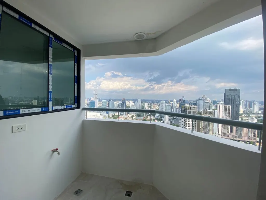 Photo 32 of listing DA-3363459: 4-bedroom condo (146 sq.m.) at The Waterford Diamond Tower Sukhumvit