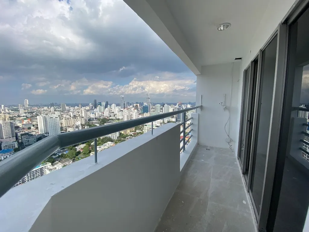 Photo 33 of listing DA-3363459: 4-bedroom condo (146 sq.m.) at The Waterford Diamond Tower Sukhumvit