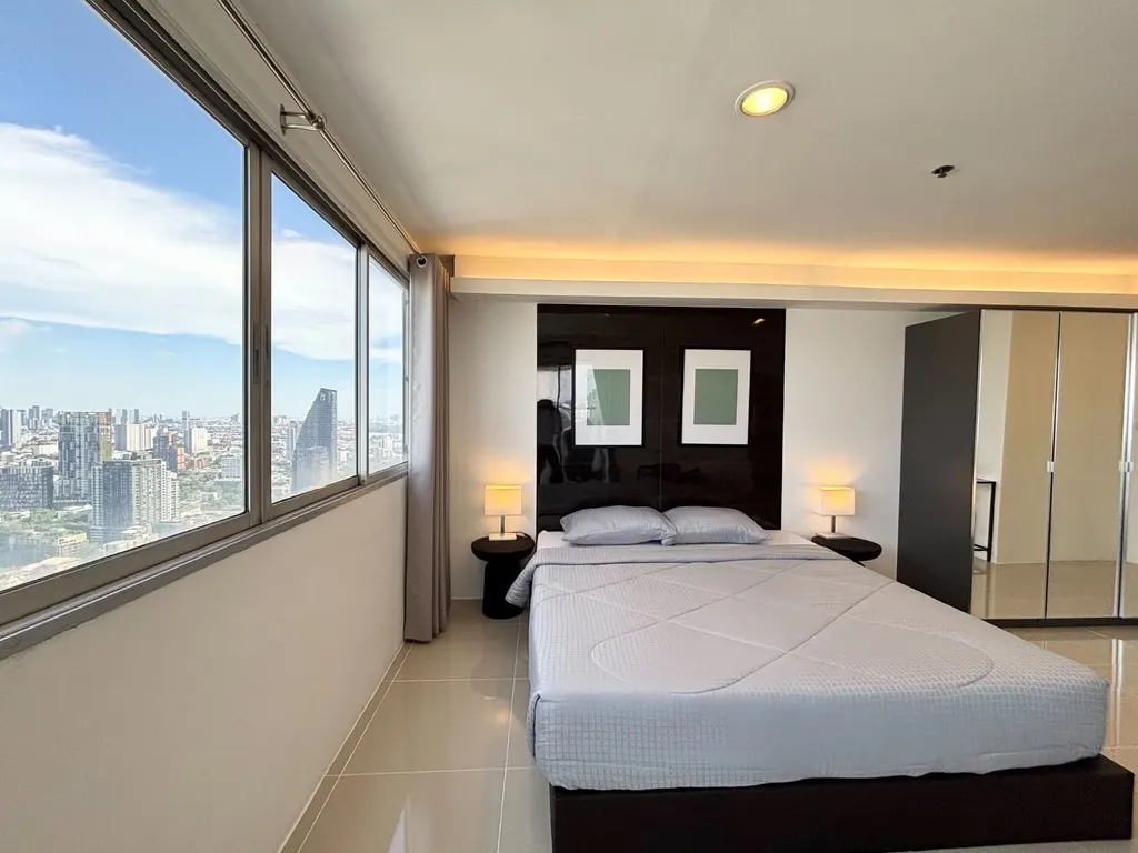 Photo 8 of listing DA-3363459: 4-bedroom condo (146 sq.m.) at The Waterford Diamond Tower Sukhumvit
