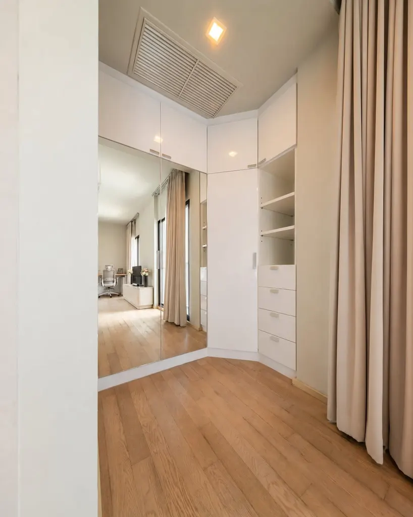 Photo 4 de l'annonce DA-3363460 : condo 1 chambres (54 m²) au Noble Refine Prompong