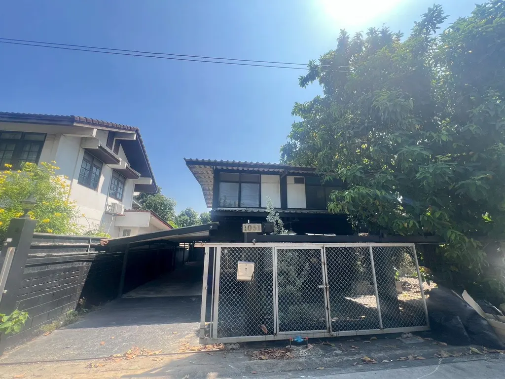 Photo 3 of listing DA-3363470: commercial building (shophouse) (120 sq.m.)