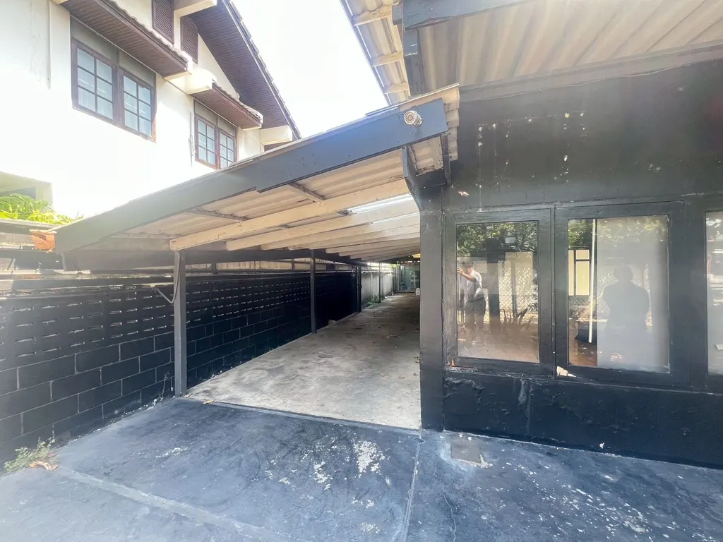 Photo 5 of listing DA-3363470: commercial building (shophouse) (120 sq.m.)