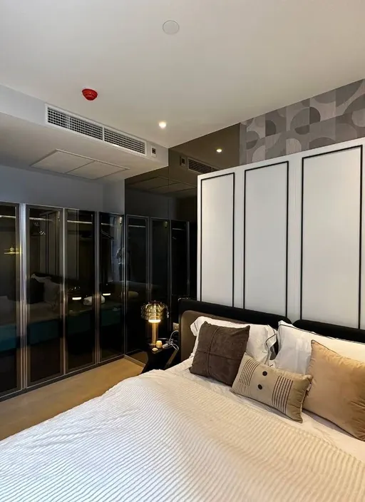 Photo 1 of listing DA-3363480: 1-bedroom condo (46.85 sq.m.) at ASHTON Asoke - Rama 9