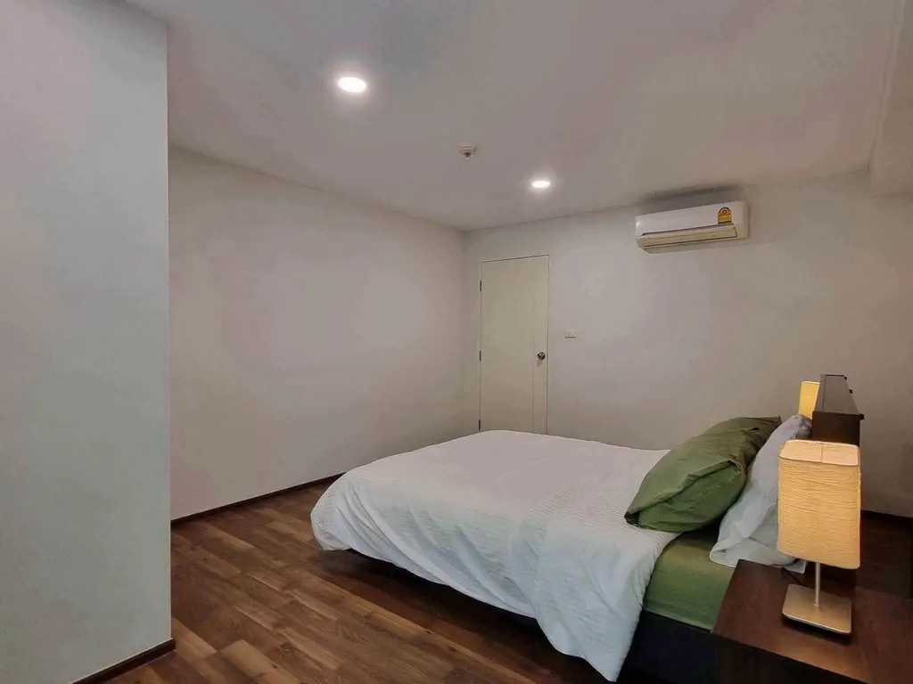 Photo 10 of listing DA-3363498: 2-bedroom condo (58 sq.m.) at The Room Sukhumvit 79