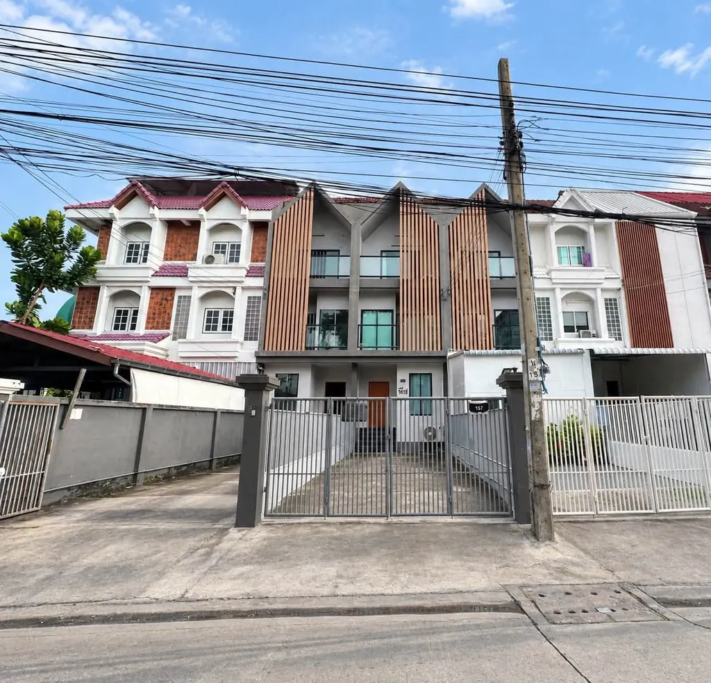 Photo 1 of listing DA-3364371: 4-bedroom townhouse (160 sq.m.)