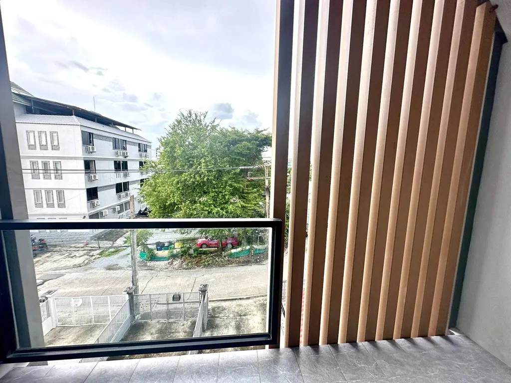 Photo 15 of listing DA-3364371: 4-bedroom townhouse (160 sq.m.)