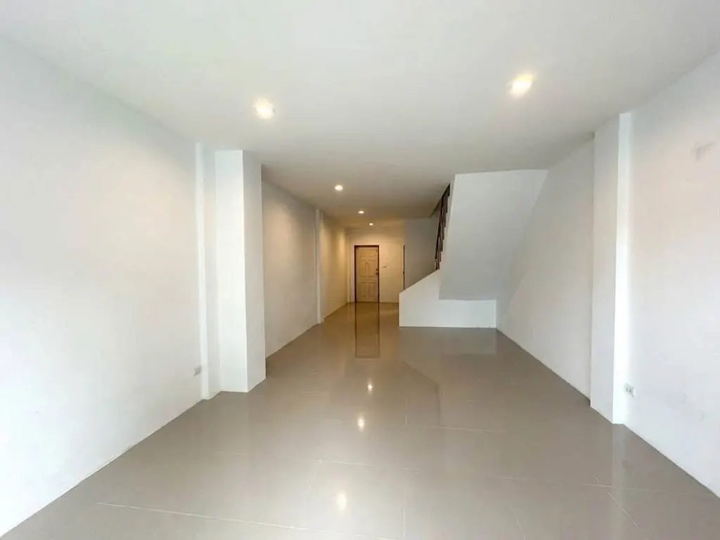 Photo 2 of listing DA-3364371: 4-bedroom townhouse (160 sq.m.)