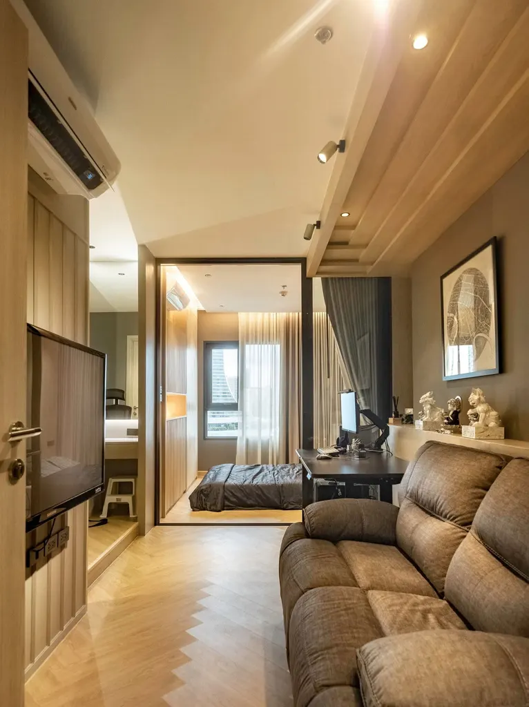 Photo 1 of listing DA-3364374: 1-bedroom condo (35.11 sq.m.) at Life One Wireless