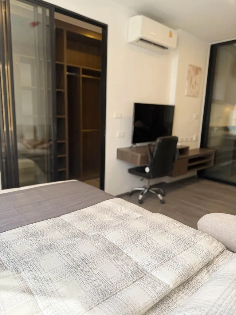 Bedroom (view 3) of the 1-bedroom condo (26 sq.m.) at The Origin Ladprao-Bangkapi