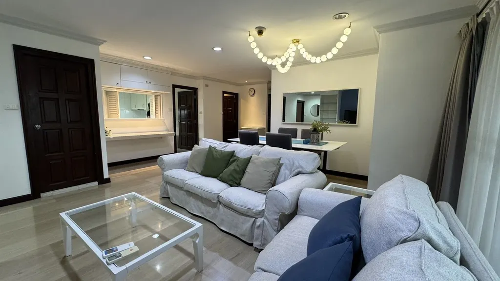 Photo 3 of listing DA-3364631: 3-bedroom condo (164 sq.m.) at Richmond Palace Condominium