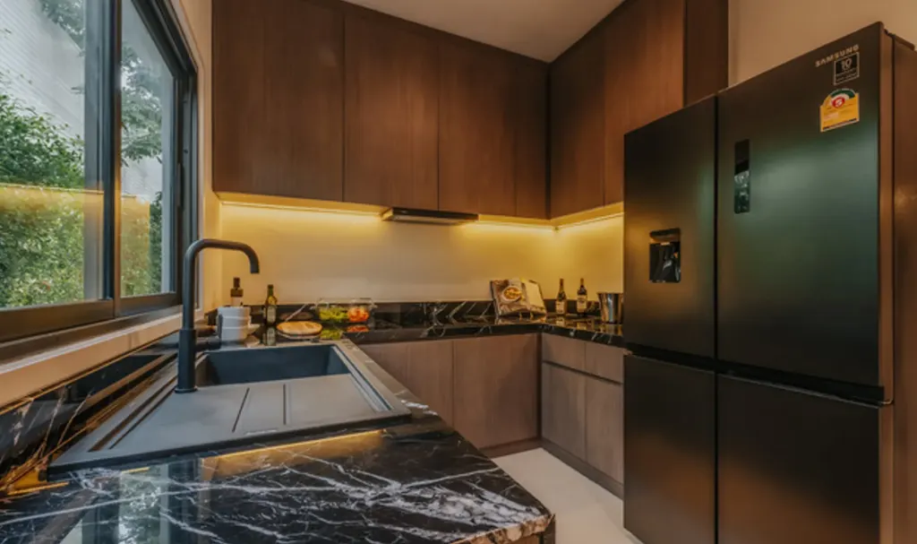 Photo 2 of listing DA-3364896: 4-bedroom house (232 sq.m.) at Bangkok Boulevard Ramintra-Watcharapol